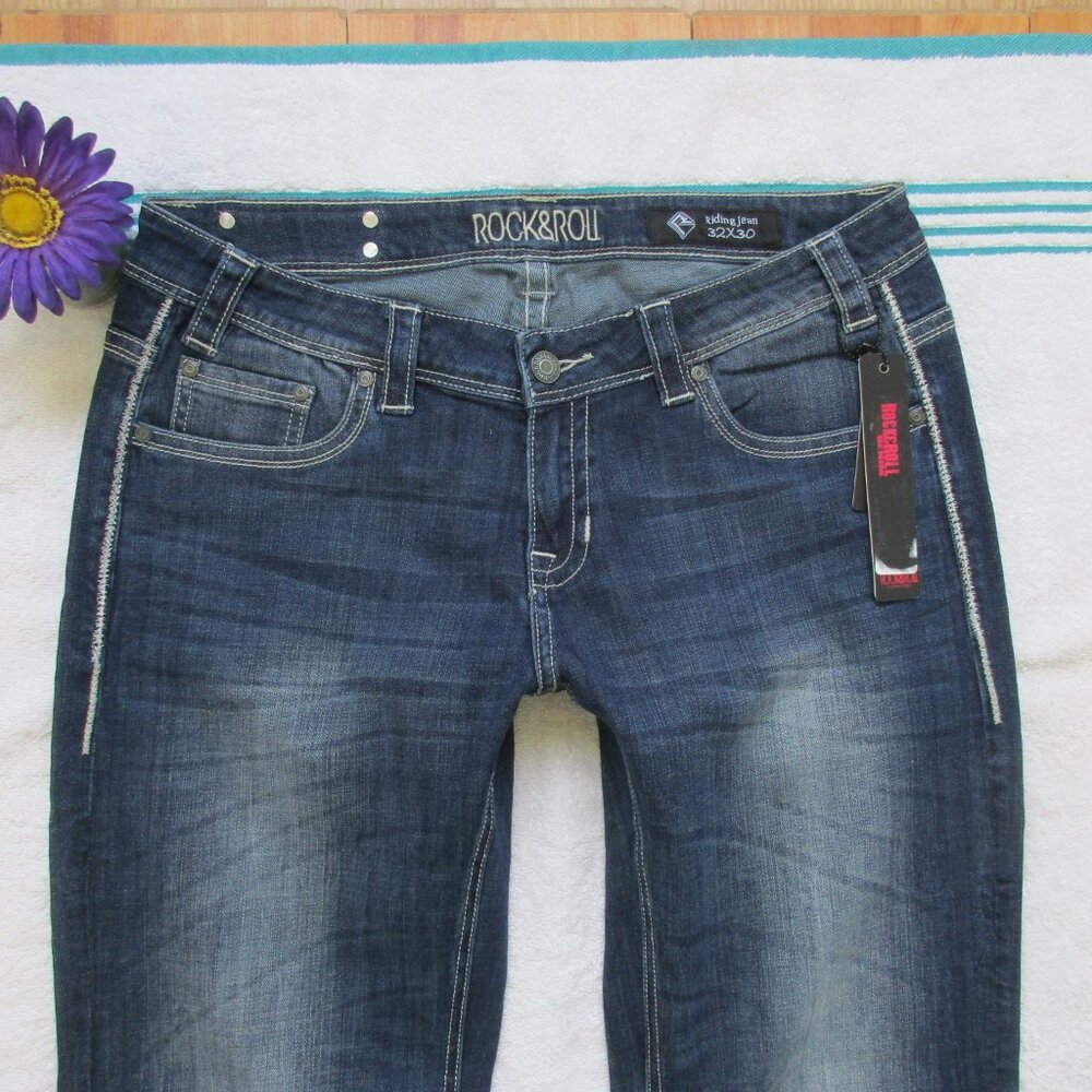 New ROCK & ROLL Cowgirl Jeans Size 32 x 30 Low Rise Boot Cut Denim - Picture 7 of 13